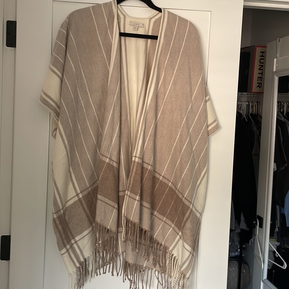 Loft Shawl/Sweater Wrap